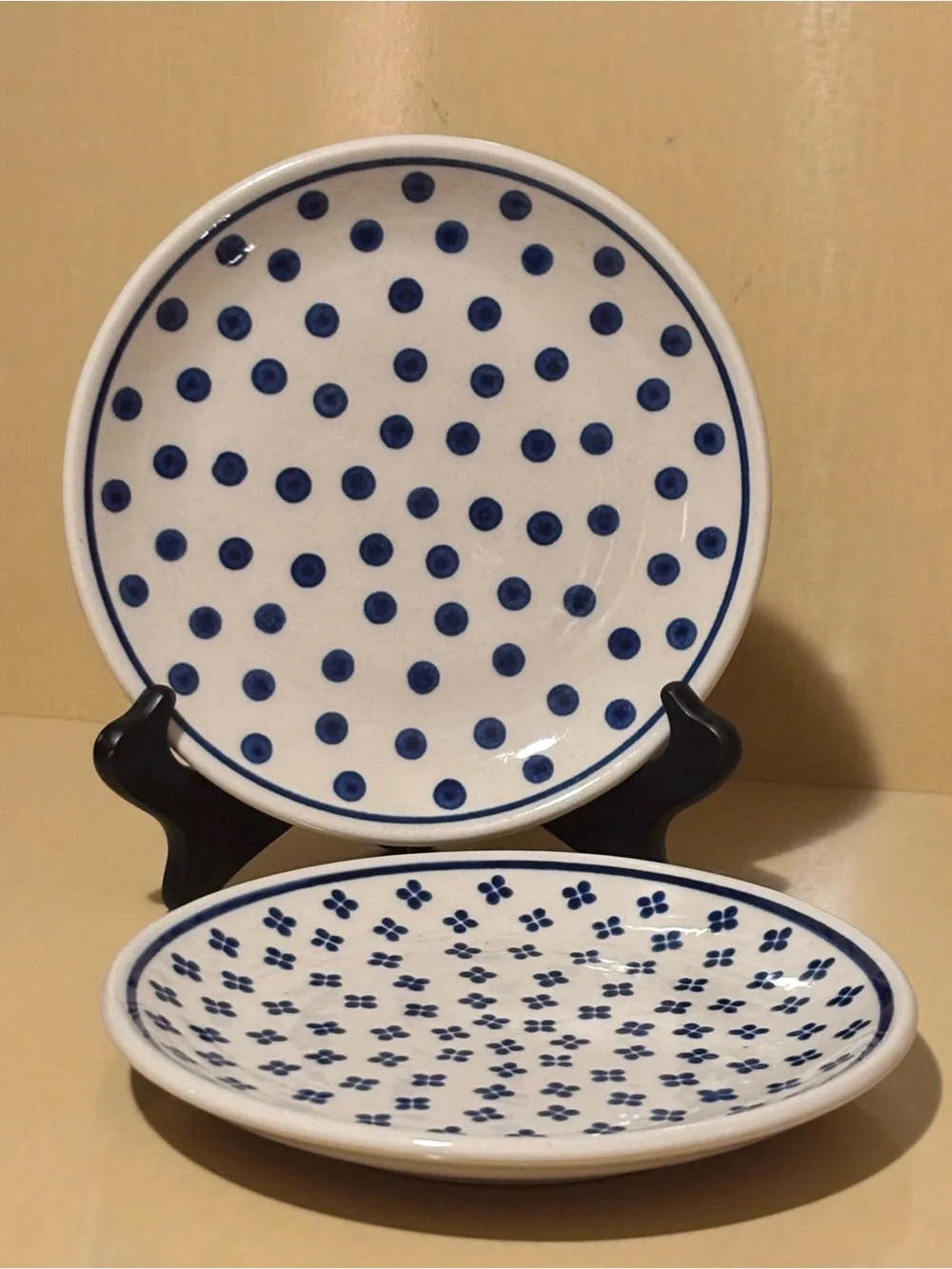 Set of 2 Boleslawiec Polish Pottery Salad Plates. Read Description.